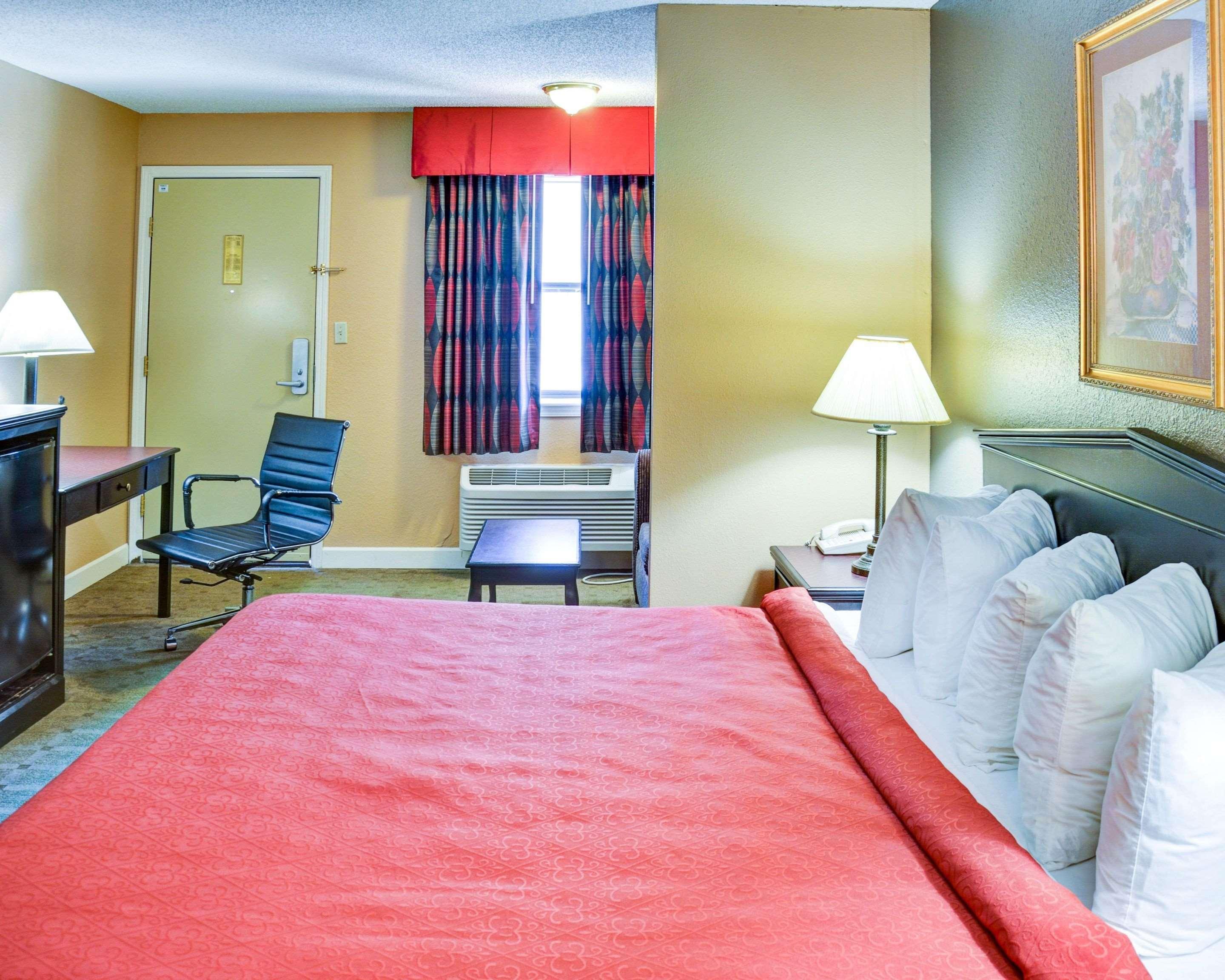 Quality Inn & Suites Hot Springs-Lake Hamilton Ngoại thất bức ảnh