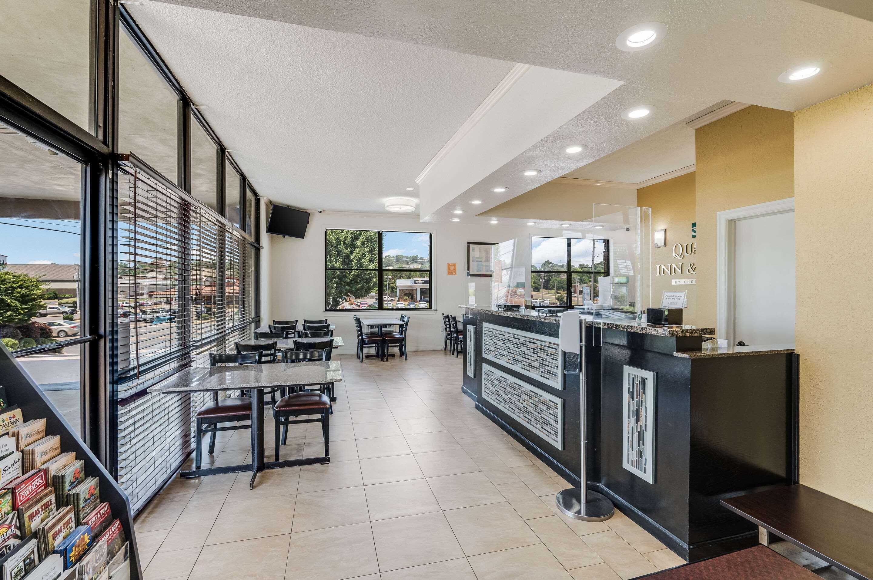 Quality Inn & Suites Hot Springs-Lake Hamilton Ngoại thất bức ảnh