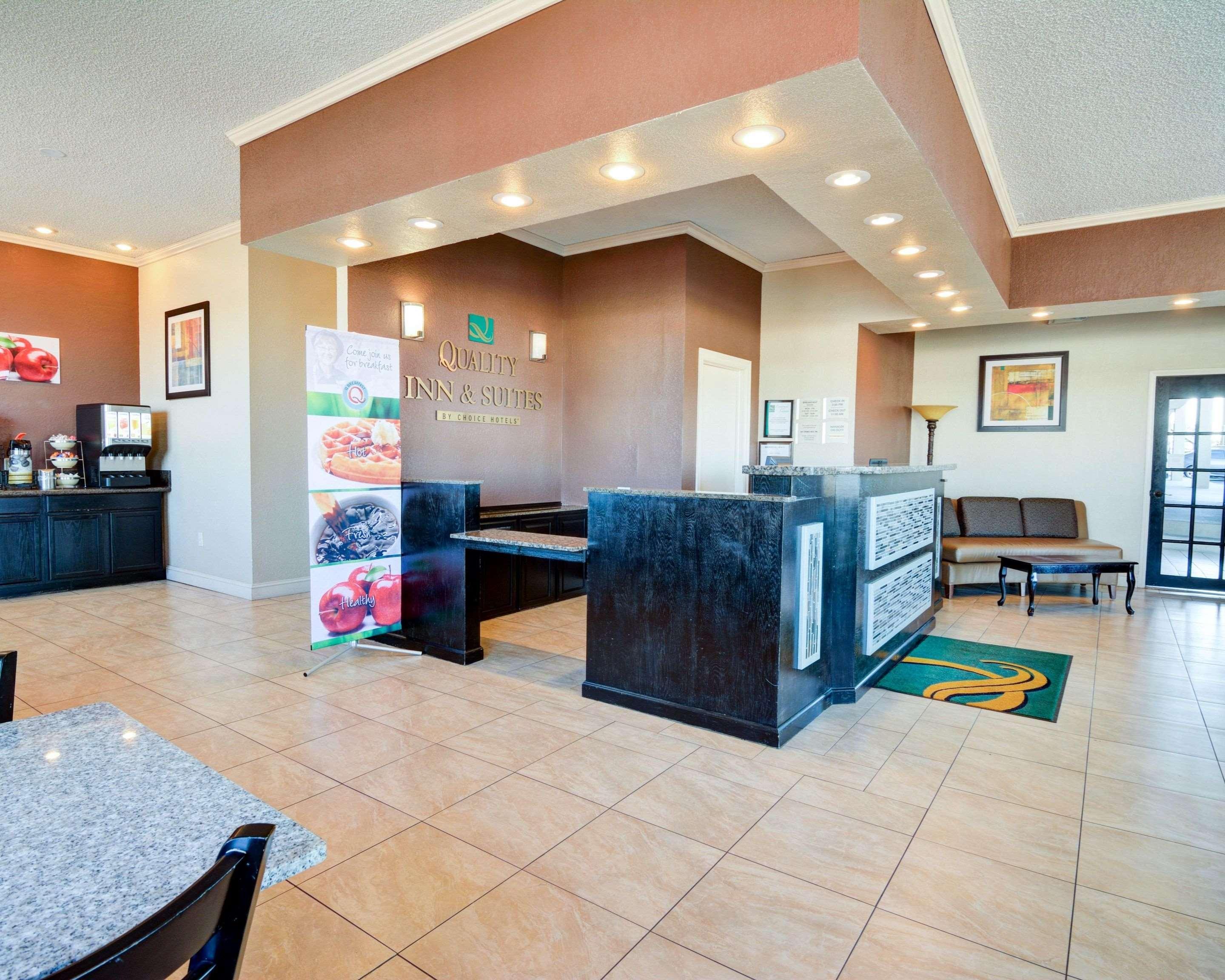 Quality Inn & Suites Hot Springs-Lake Hamilton Ngoại thất bức ảnh
