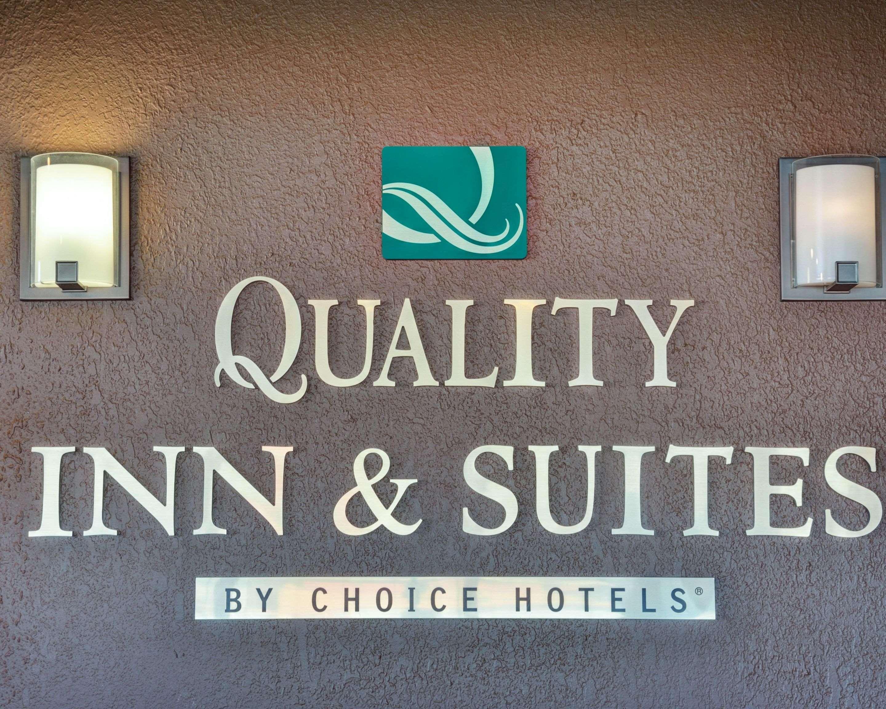 Quality Inn & Suites Hot Springs-Lake Hamilton Ngoại thất bức ảnh