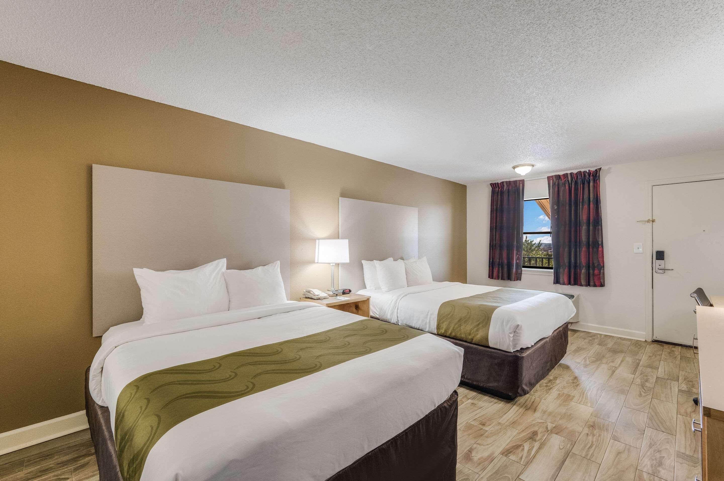 Quality Inn & Suites Hot Springs-Lake Hamilton Ngoại thất bức ảnh
